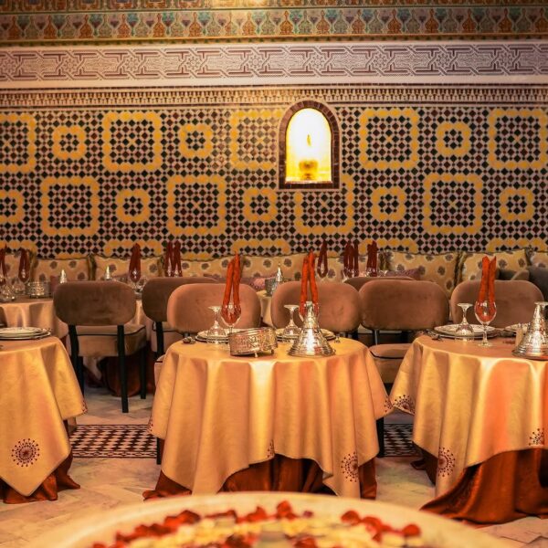 Step into our royal dining room and experience true elegance. A perfect setting for unforgettable moments